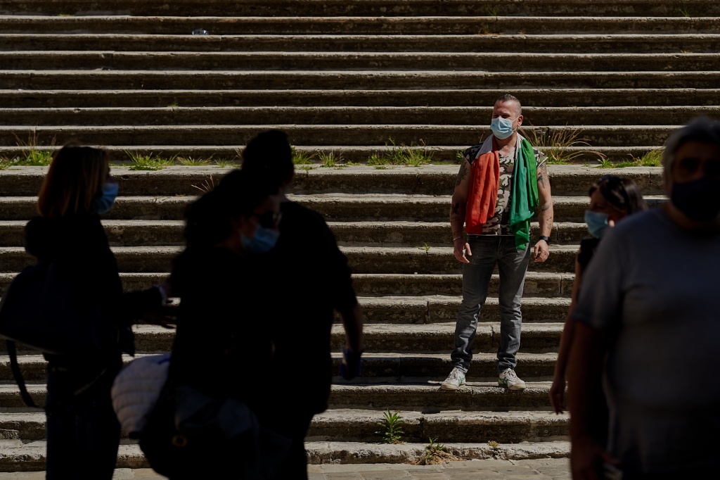 1588621389_Arezzo_fase_2_3