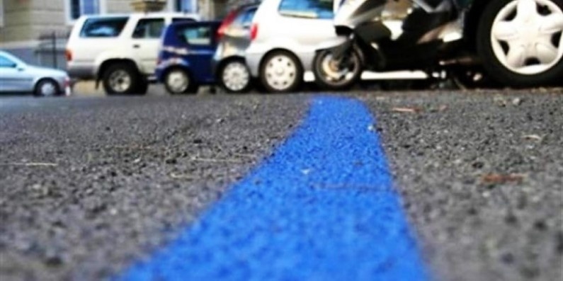 1588947449_strisce_blu