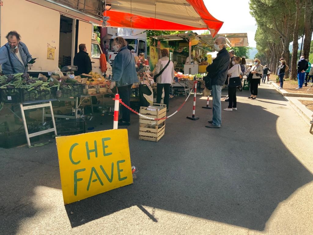 Qualcuno si è dimenticato degli ambulanti non alimentari: lontana la ripartenza Ar24Tv