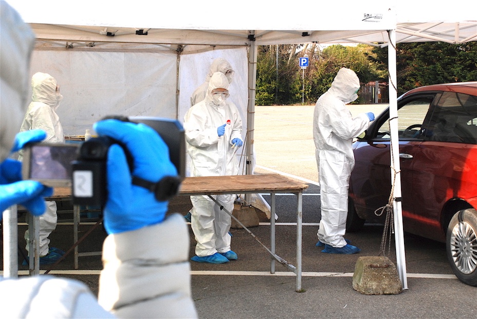 Coronavirus, altri tre casi ad Arezzo: due bambini e una donna di 53 anni