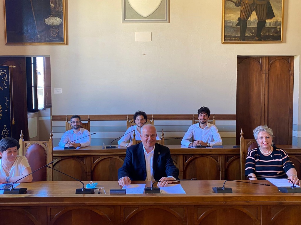 1593255106_conf_stampa_previsione