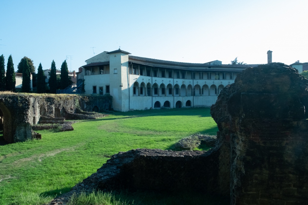 1596522184_Anfiteatro_romano_2
