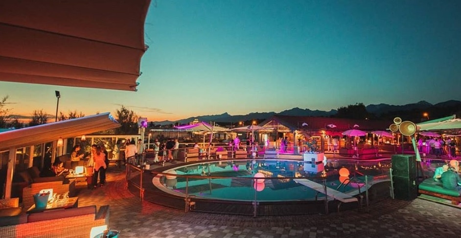 Virus, 34 nuovi casi in Toscana: 9 rientri dall’estero, 4 da altre città d’Italia. Arezzo: un positivo da Formentera