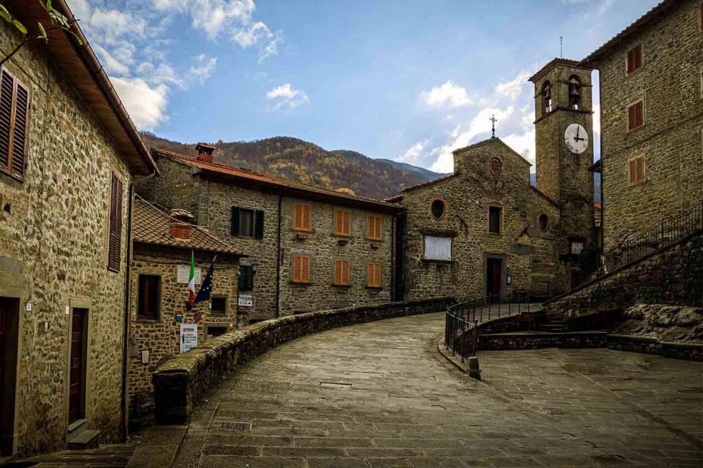 1600765351_Brigata_di_Raggiolo_-_Raggiolo_1