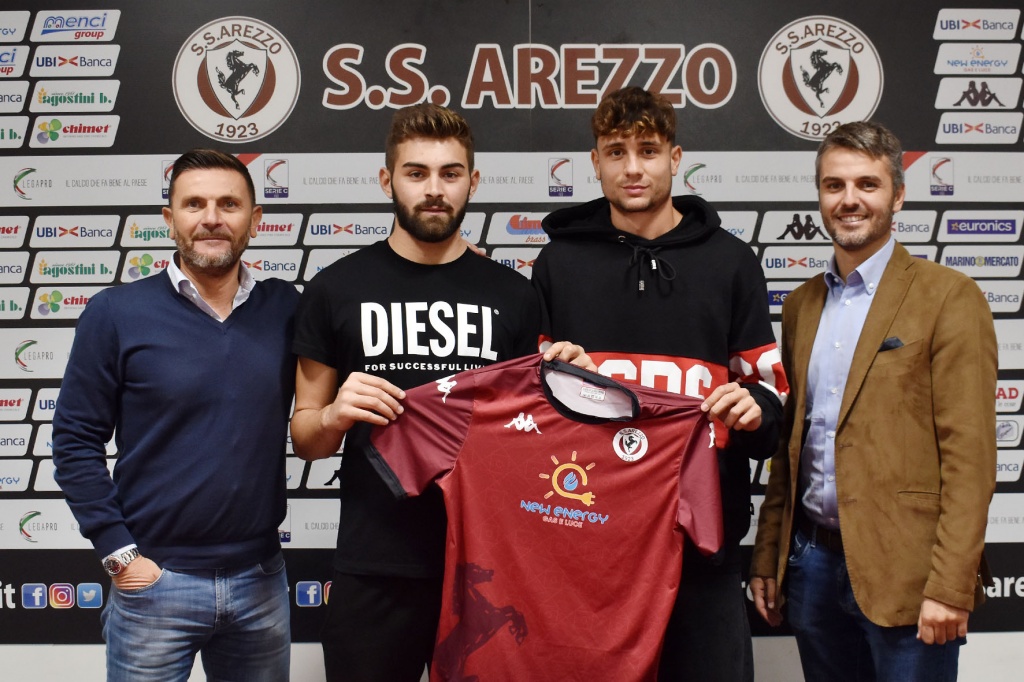 Calcio, l’Arezzo si copre: Bonaccorsi per la difesa, Loliva per la porta