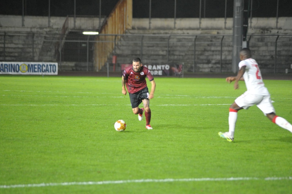 Arezzo in campo per la prima vittoria