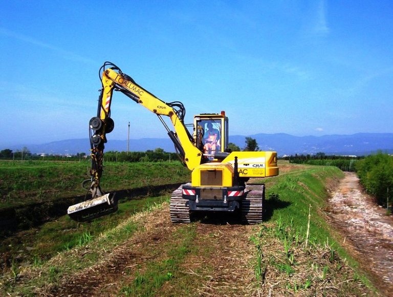 1603612224_lavori