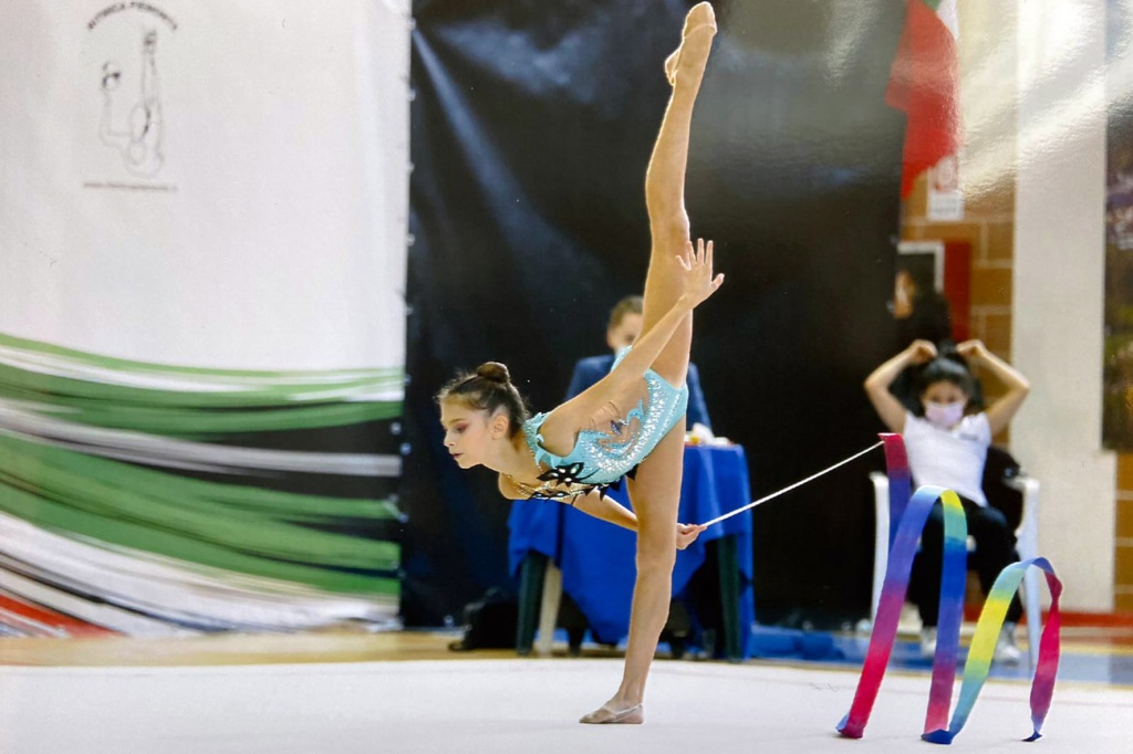 La Ginnastica Petrarca festeggia la vittoria di un titolo italiano nella ginnastica ritmica