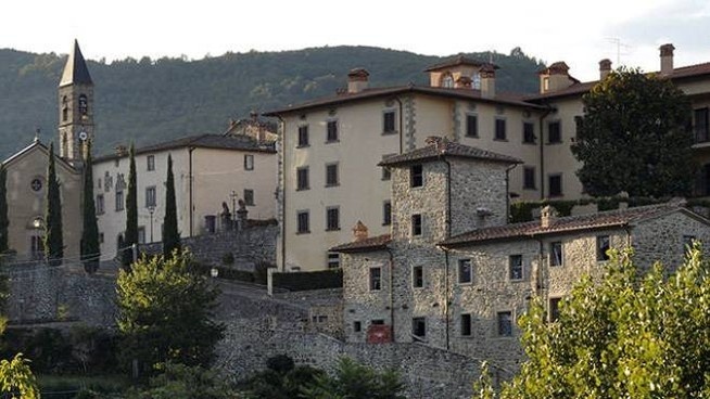 Castel Focognano: buoni spesa e pacchi alimentari per le famiglie in difficoltà