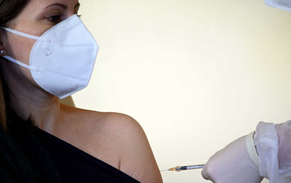 1609259722_coronavirus_vaccino