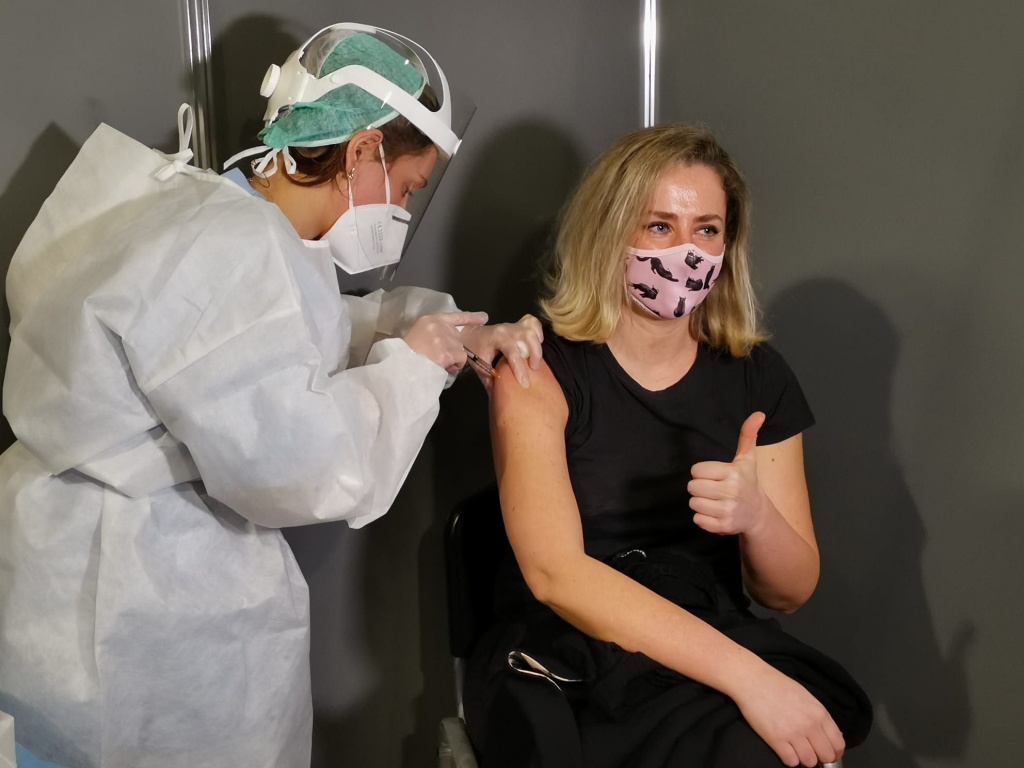 1614066913_1613065451_centro_vaccinale_eleonora_2_o
