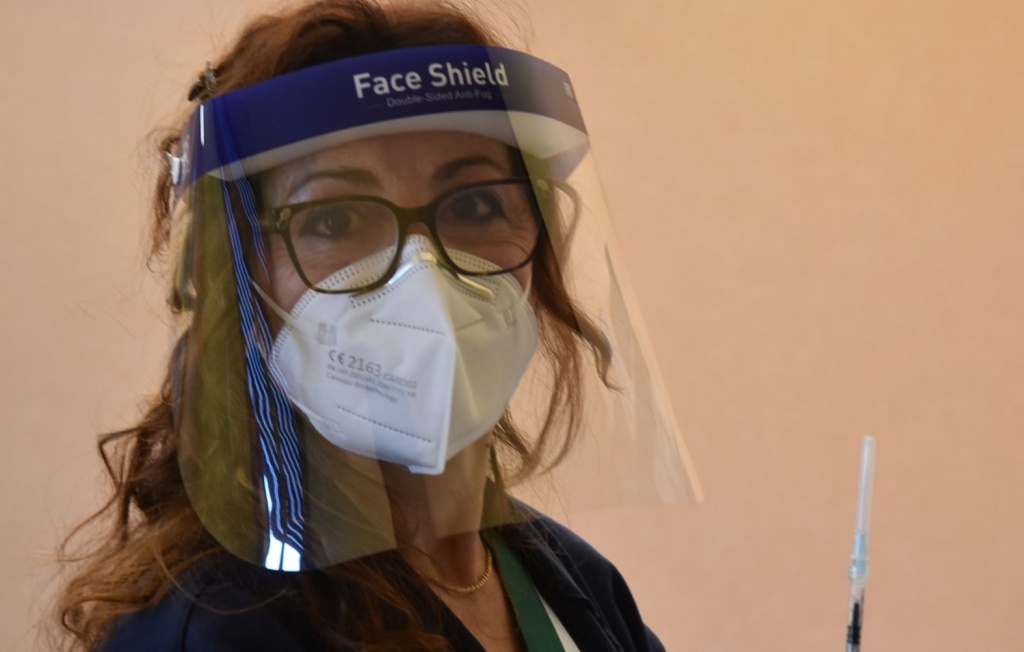 Coronavirus Arezzo: 109 nuovi casi e 4 decessi. Oltre 23 mila vaccinati, 6.730 con AstraZeneca