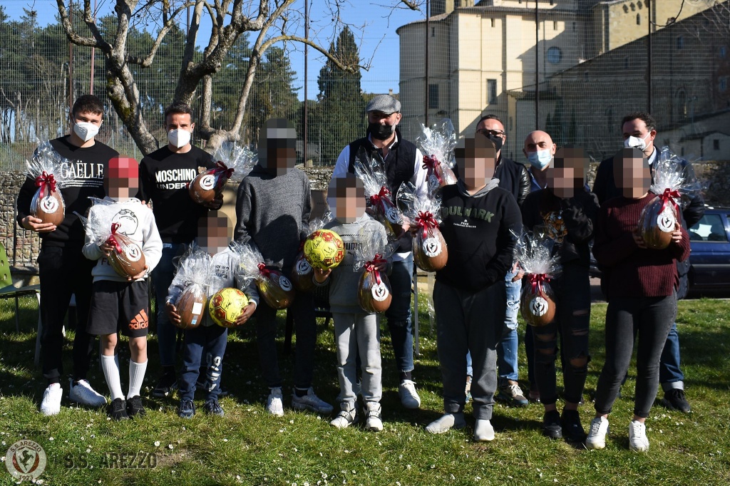 Cutolo, Stellone e una delegazione amaranto in visita al Thevenin