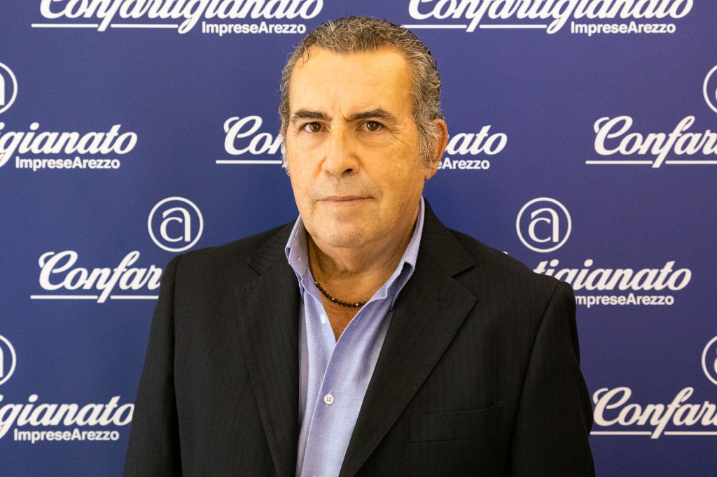 1617863510_piervenanzi_Media