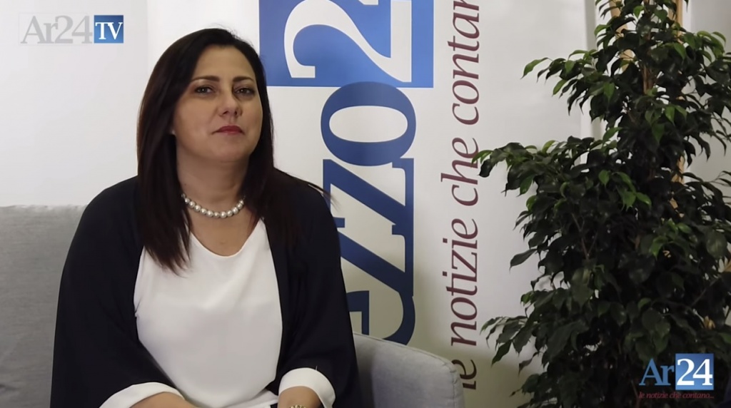 Festa dei fiori a Lucignano, Roberta Casini: “Maggiolata momento di rinascita e segno identitario” Ar24Tv