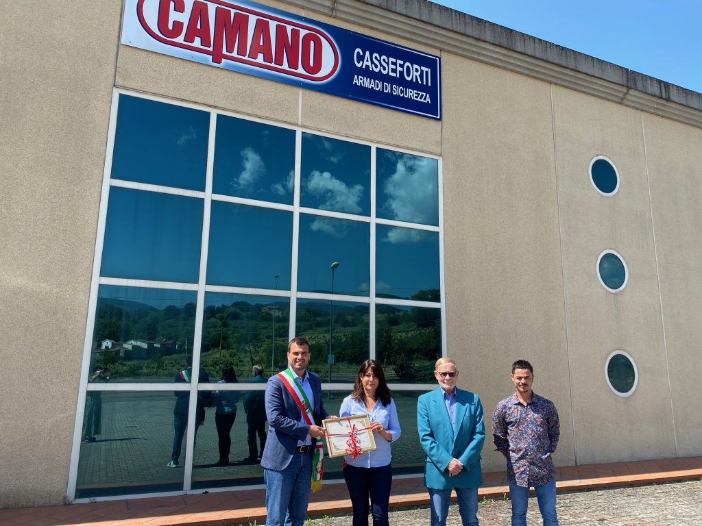 1623762583_camano_foto