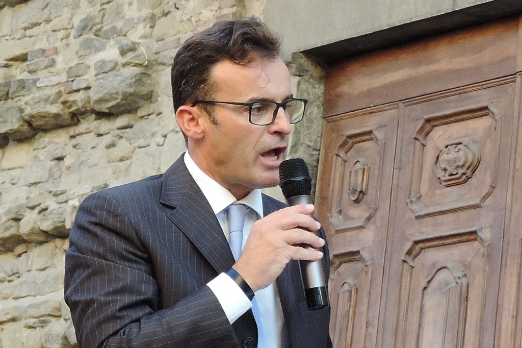 1626508427_Lucacci