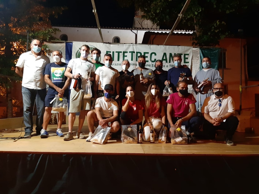 Le Vertighe, uno spettacolo cavalleresco apre i festeggiamenti