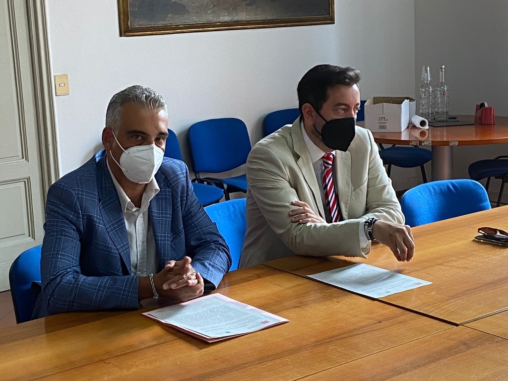 1631768287_I_consiglieri_regionali_di_Fdi_Diego_Petrucci_Francesco_Torselli_in_conferenza_stampa