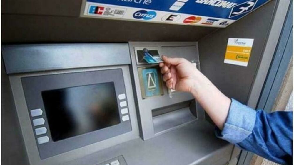 1633360850_truffa_bancomat