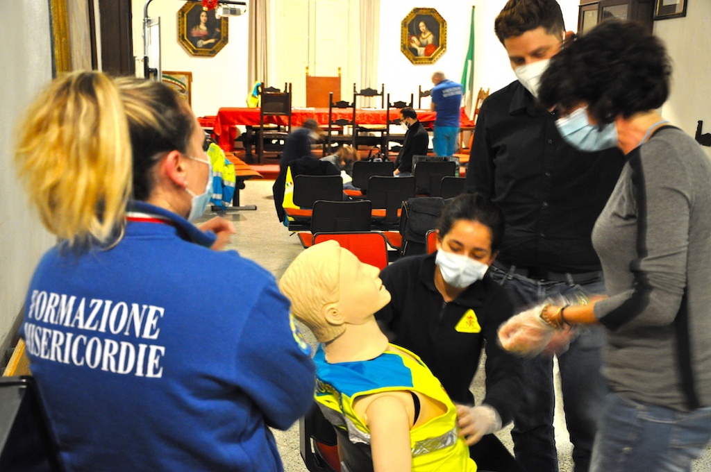 Soccorritore di base: tre settimane per le conoscenze indispensabili