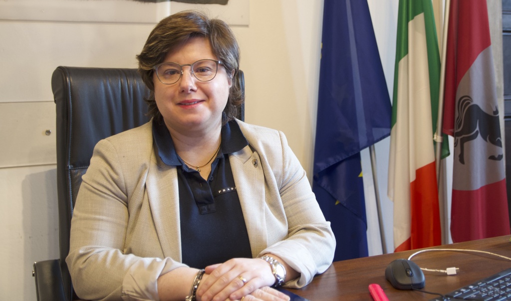 1635481887_lucia_tanti