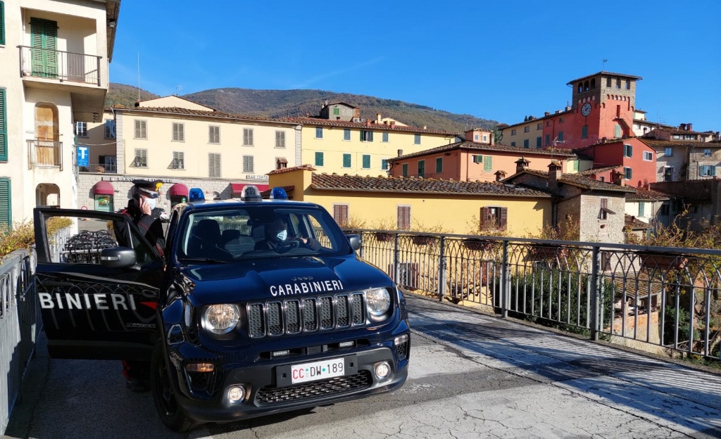 1637403922_Carabinieri_Valdarno