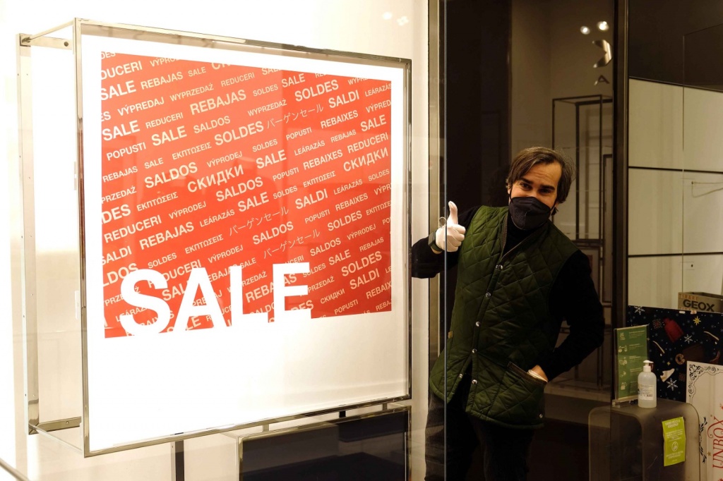 Saldi, 88 mila famiglie aretine pronte agli acquisti in 2.500 negozi. Le previsioni di spesa