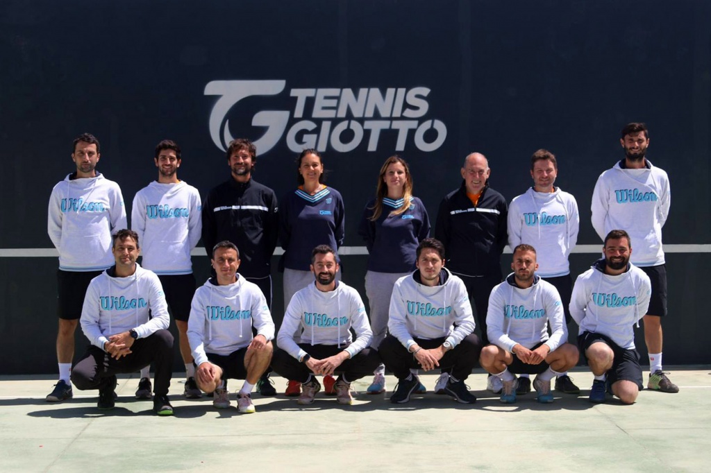 1642431671_Tennis_Giotto_-_Gruppo_maestri_2