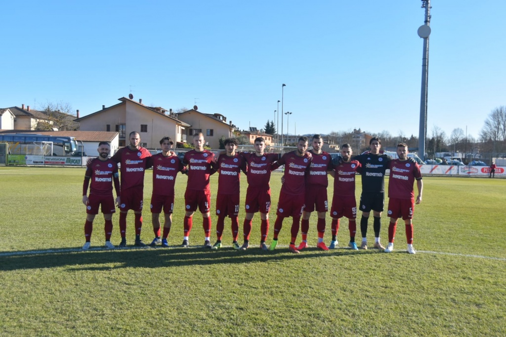 Arezzo, situazione esplosiva: aggredito un calciatore amaranto