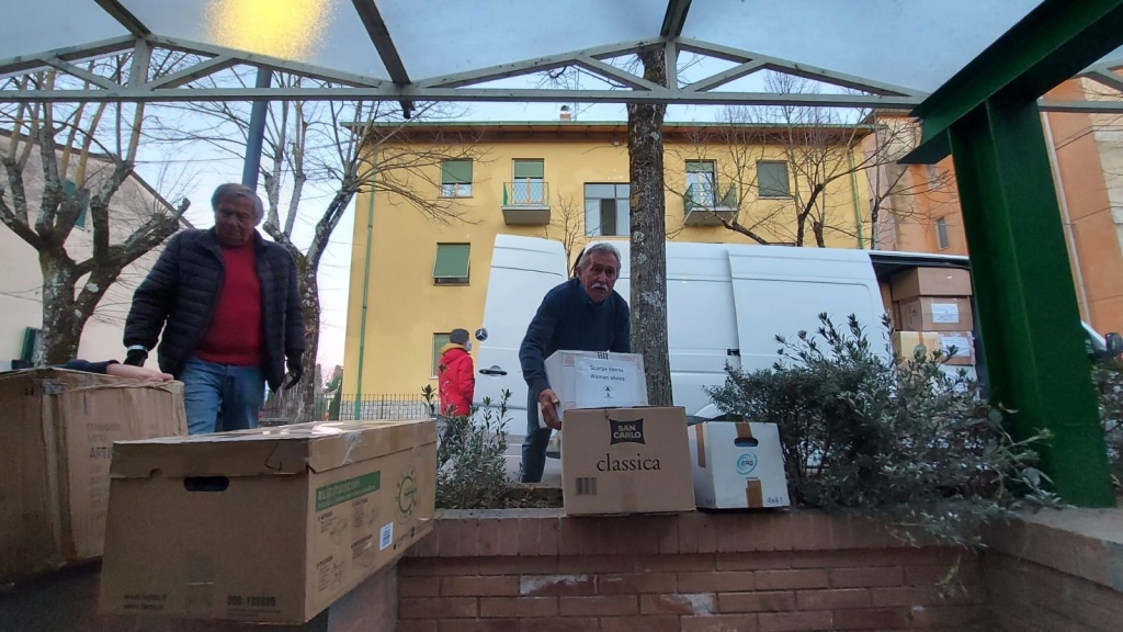 1646919178_convoglio_aiuti_umanitari_cavriglia_3