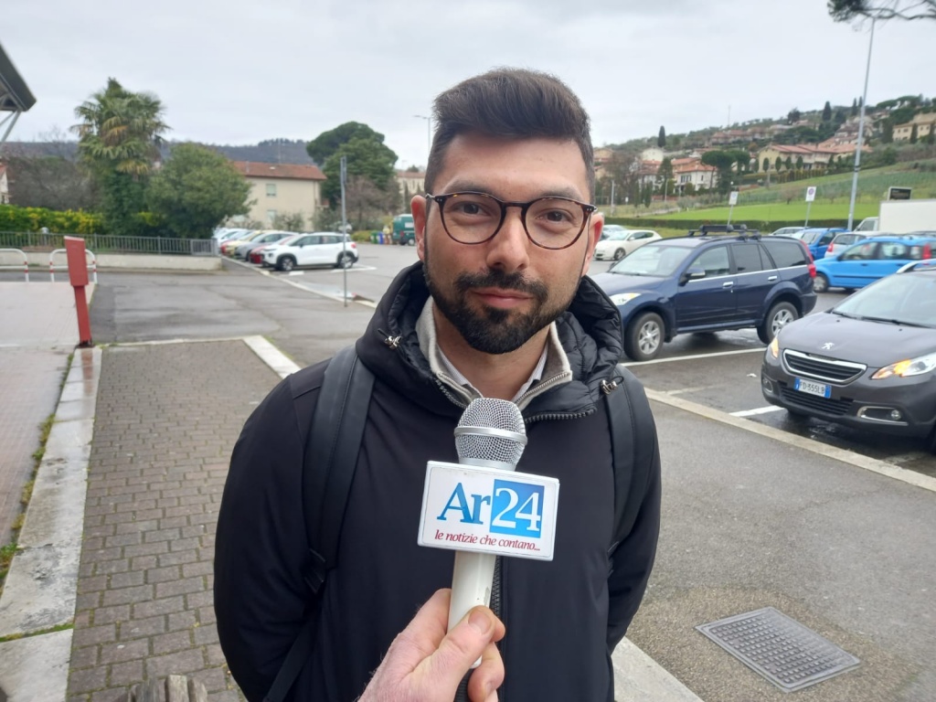 Sicurezza stradale a Olmo, sopralluogo dell’assessore Casi: “A breve partiranno i lavori” Ar24Tv