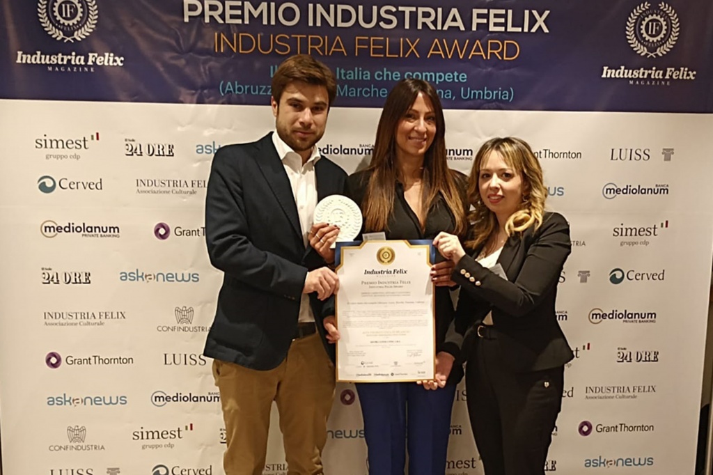 1651496040_Sintra_-_Alessio_Amerighi_Jessica_Caneschi_Jessica_Finocchi_1