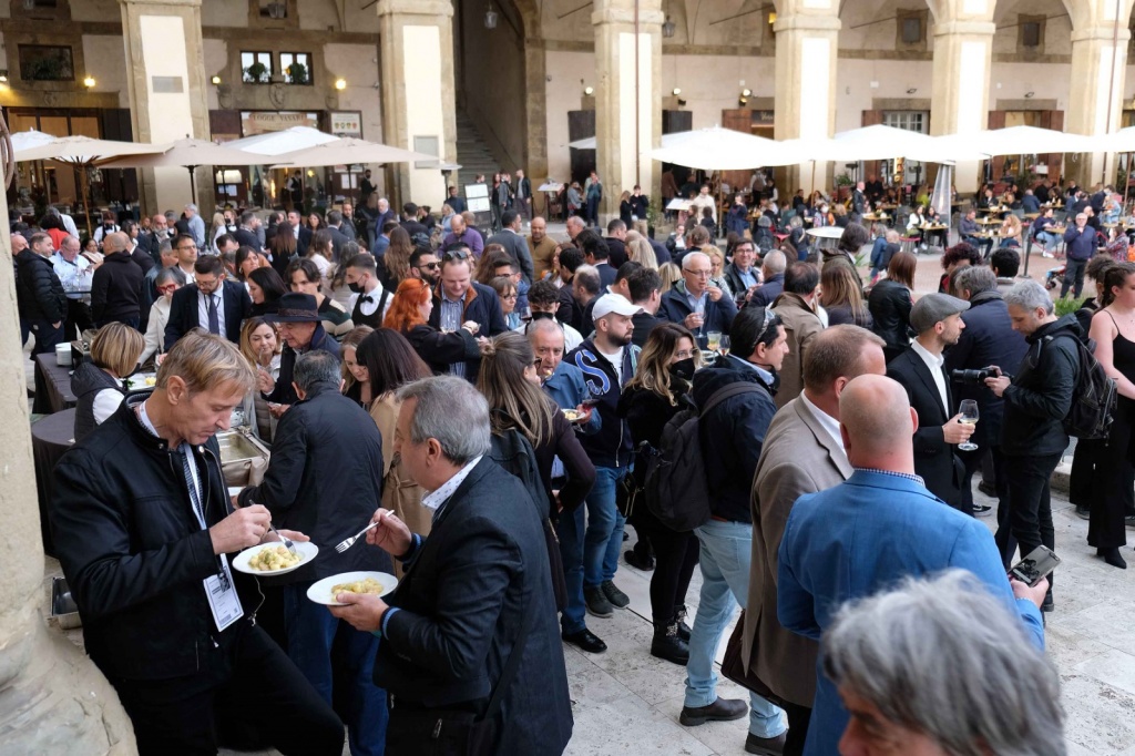 Gold Night, l’omaggio della città a OroArezzo – Foto