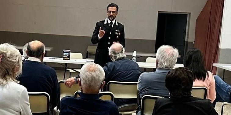 1652345836_CC_Arezzo_incontro_fasce_deboli