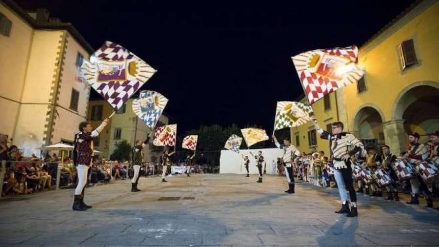 “Bandiere sotto le stelle”, a Bibbiena una rassegna che guarda al futuro