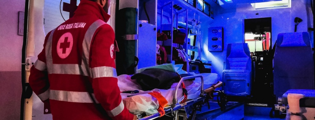 1664694823_Croce_rossa_ambulanza