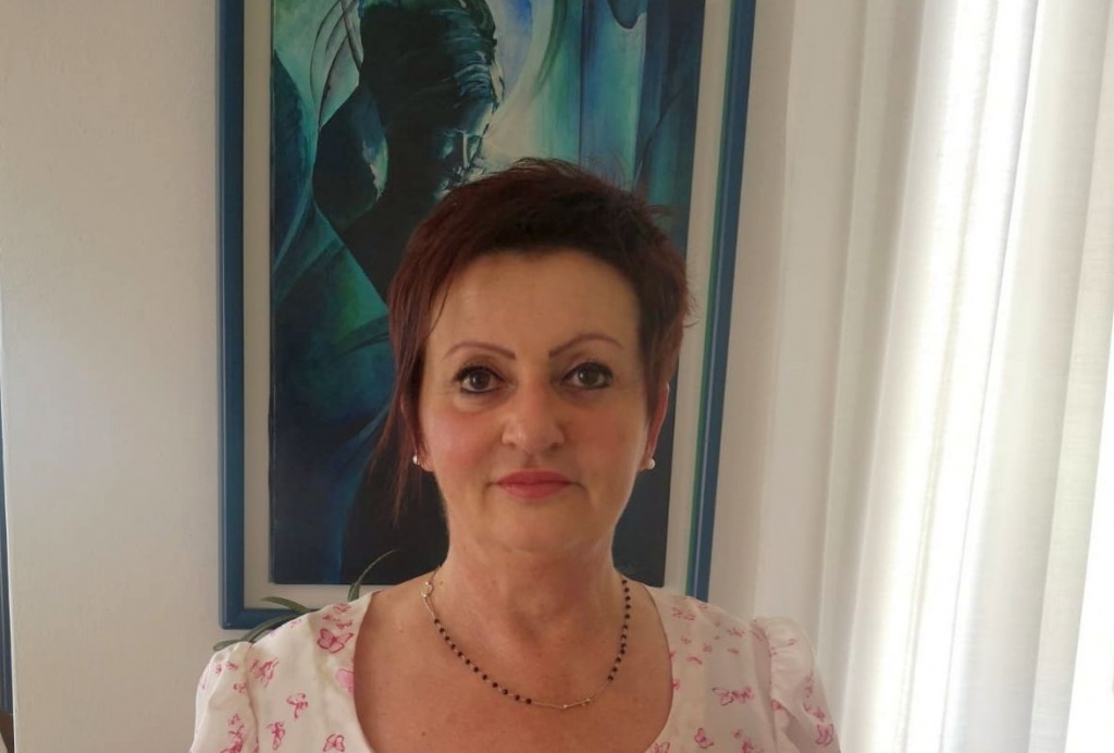 1665641735_teoni_stefania_sunia