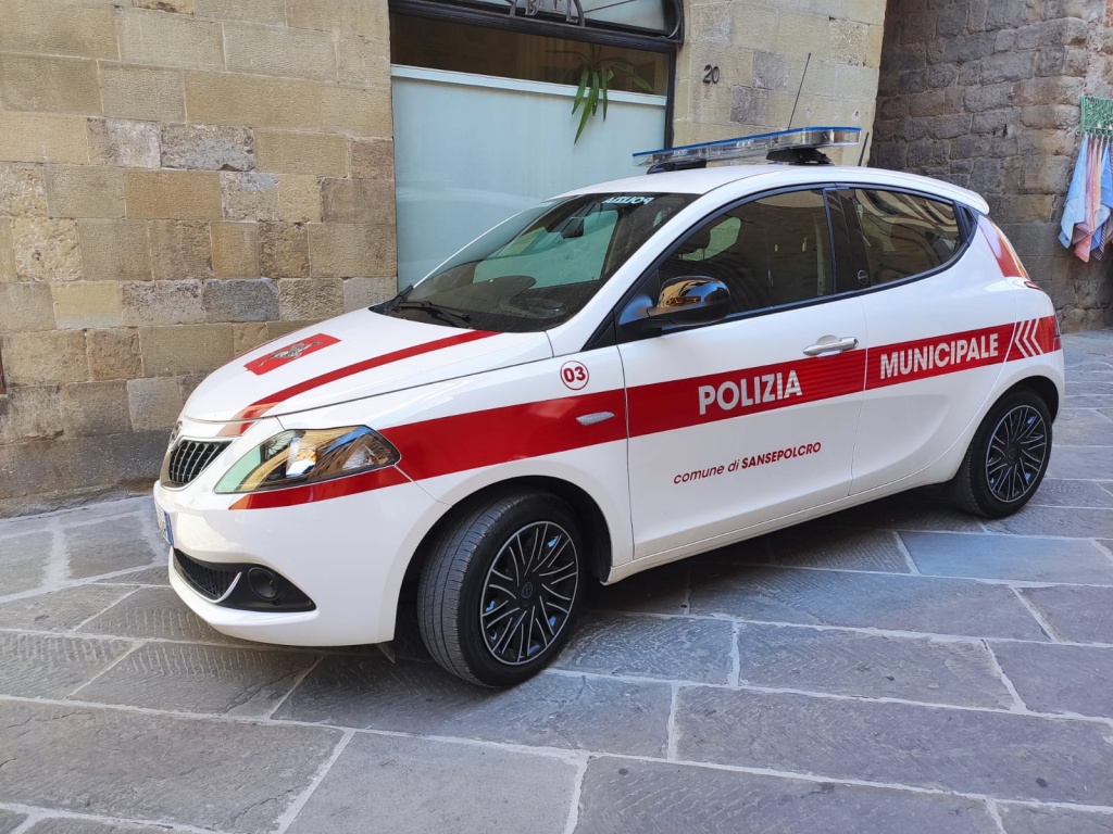 1673347529_auto_municipale