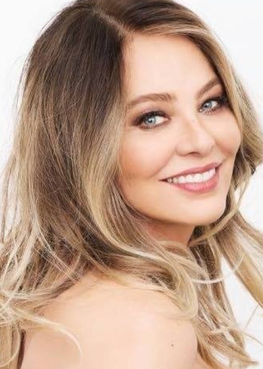 1675063725_OrnellaMuti_1