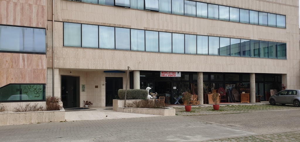 1677059496_mercatino_usato_rigutino_3