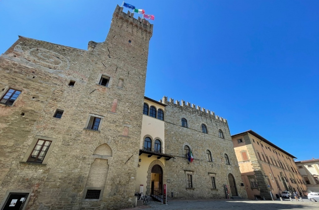 1677170559_1659015119_1631088616_1623922828_1623654479_Palazzo_Cavallo_o_o