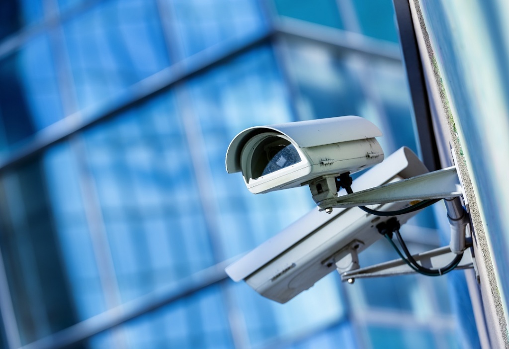 1678955399_sistema-controllo-targhe-telecamera