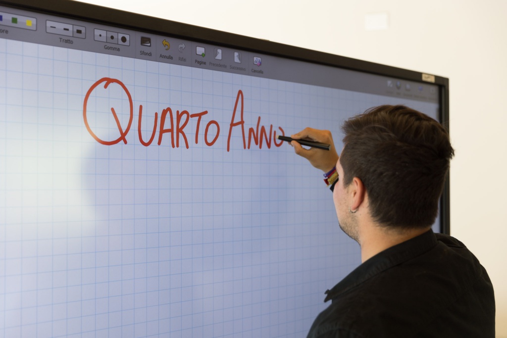 1679998925_QAR_4