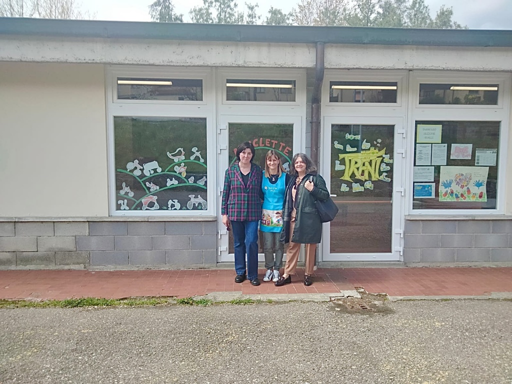 1682489905_scuola_poppi_1