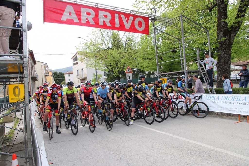 1682798133_trofeo_val_di_pierle_ciclismo_01