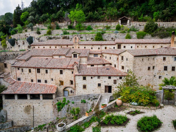1683185619_Cortona_Le_celle