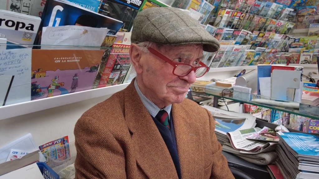 Edicola a Bertelli e Piero Scartoni va in pensione: “Mi mette pensiero cambiare vita” Ar24Tv