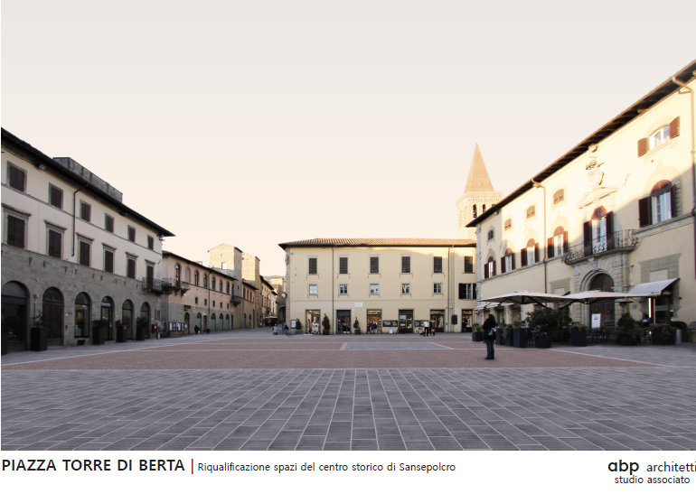 1685346129_sansepolcro_piazza_torre_di_berta