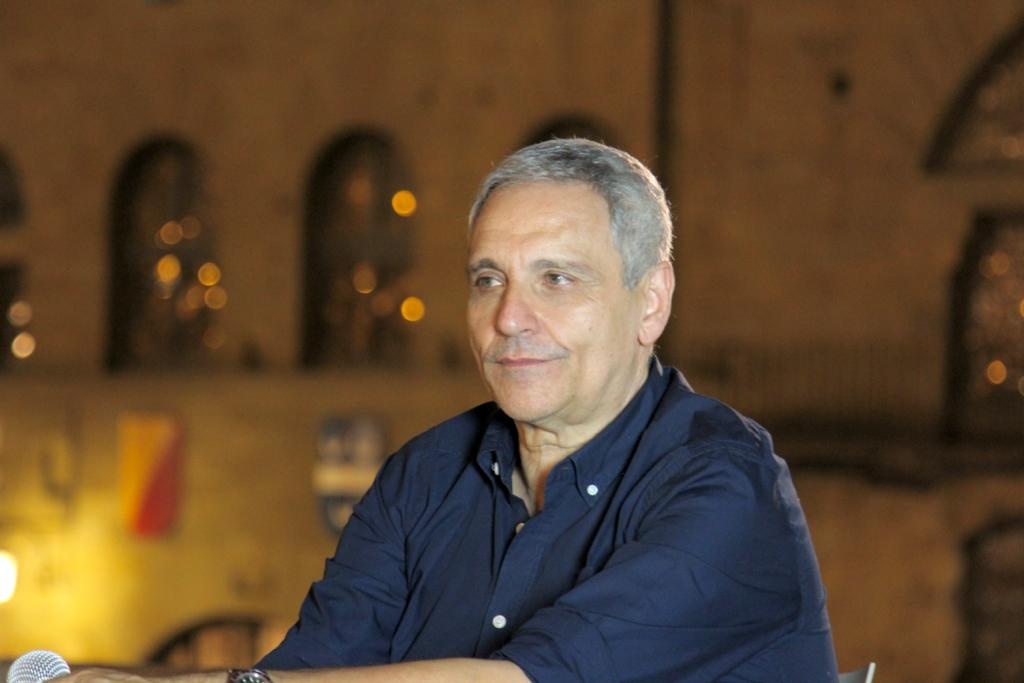 1690278043_Maurizio_De_Giovanni_2